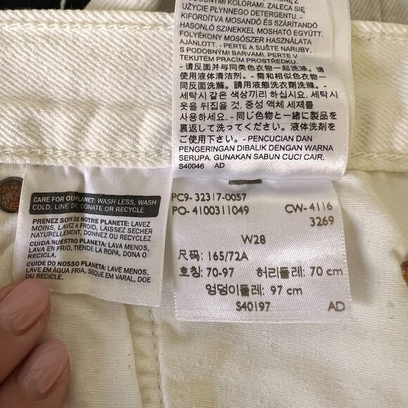 Levis 501 denim shorts - Picture 5 of 5